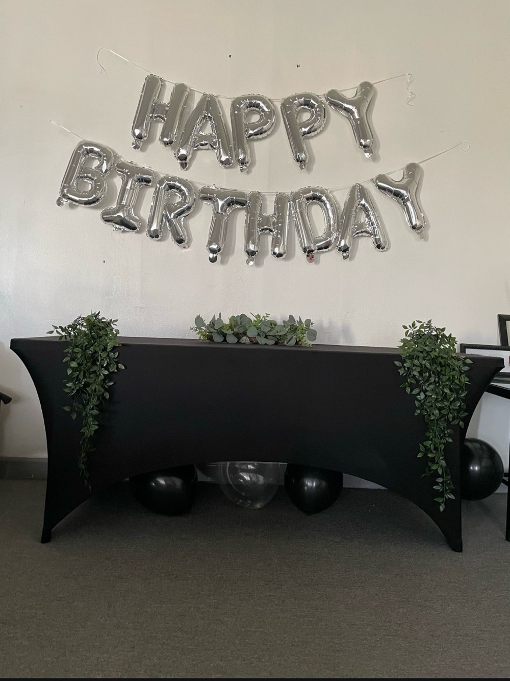 Set 2 Spandex Black Tablecloths
